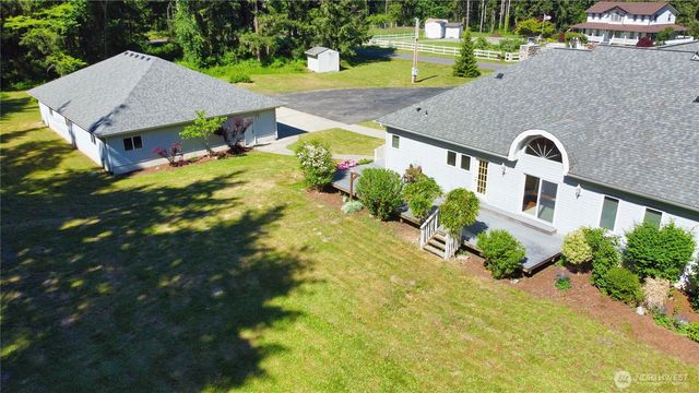 32010 71st Avenue Ct E, Eatonville, WA 98328