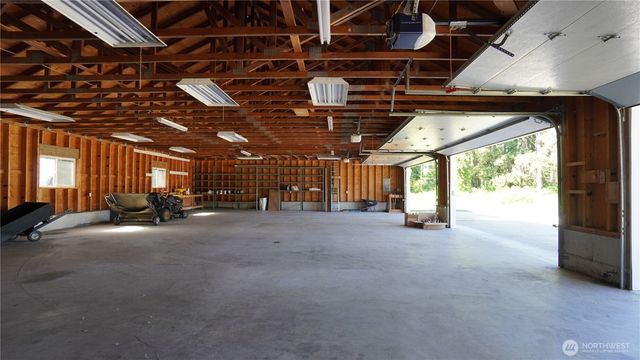 32010 71st Avenue Ct E, Eatonville, WA 98328