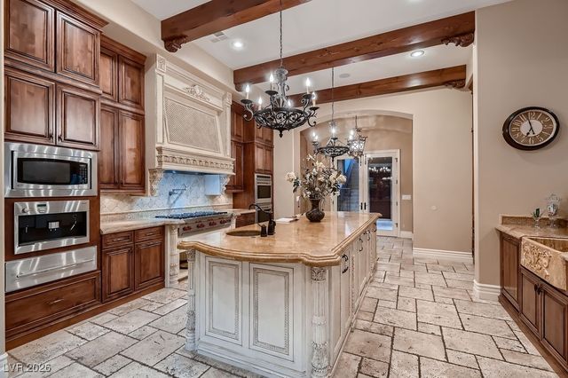 2845 Red Arrow Drive, Las Vegas, NV 89135