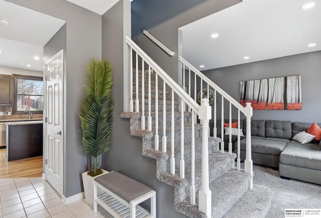 4305 N 163 Street, Omaha, NE 68116