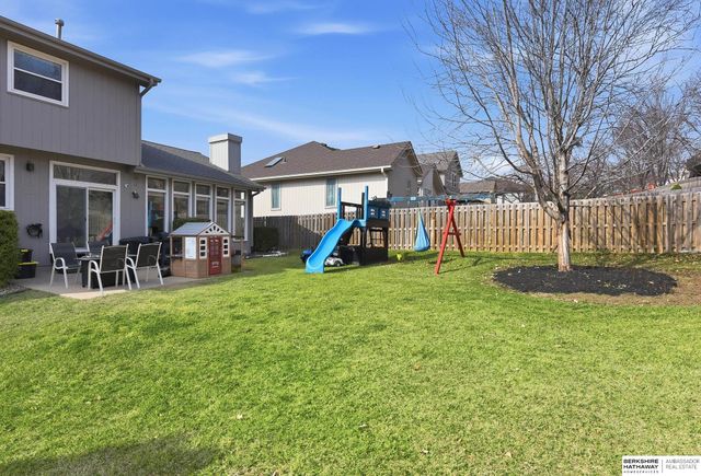 4305 N 163 Street, Omaha, NE 68116