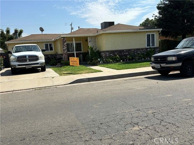 1105 Orange Avenue, Chowchilla, CA 93610