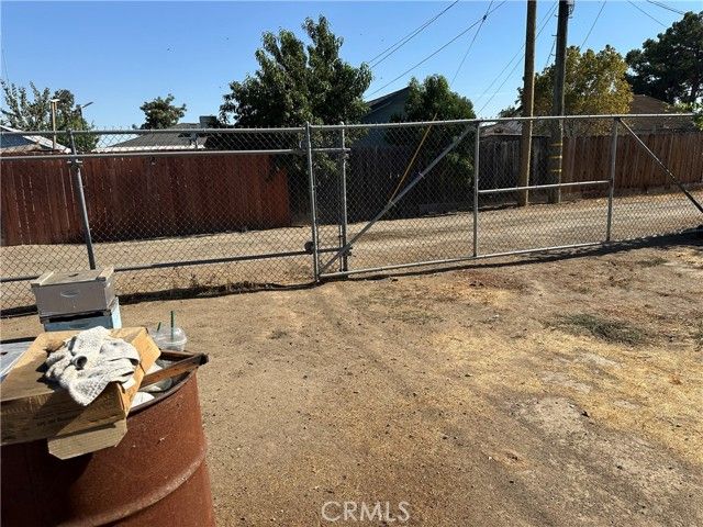 1105 Orange Avenue, Chowchilla, CA 93610