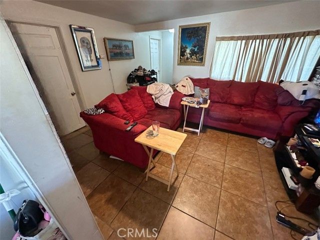 1105 Orange Avenue, Chowchilla, CA 93610