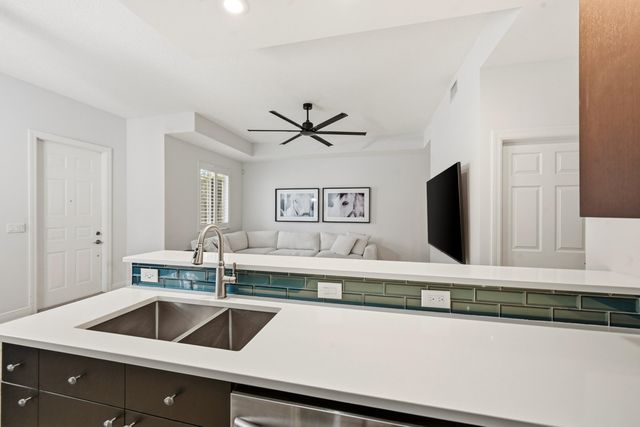 518 N Federal Highway 14, Lake Worth, FL 33460