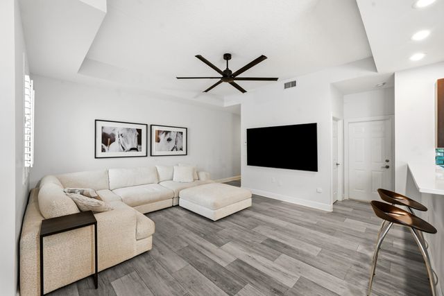 518 N Federal Highway 14, Lake Worth, FL 33460