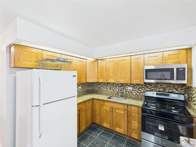 8115 31st Avenue, East Elmhurst, NY 11370