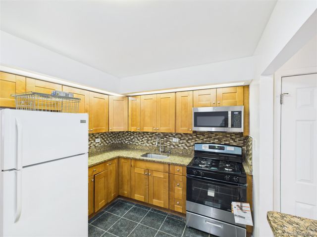 8115 31st Avenue, East Elmhurst, NY 11370