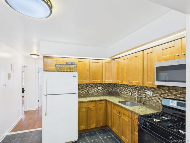8115 31st Avenue, East Elmhurst, NY 11370