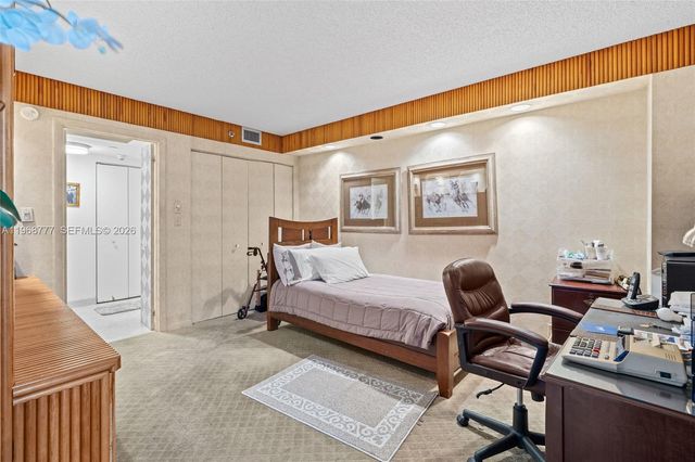 4000 Towerside Ter 1712, Miami, FL 33138