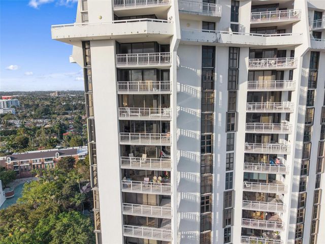 4000 Towerside Ter 1712, Miami, FL 33138