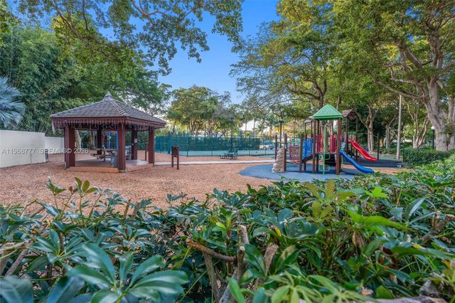 4000 Towerside Ter 1712, Miami, FL 33138