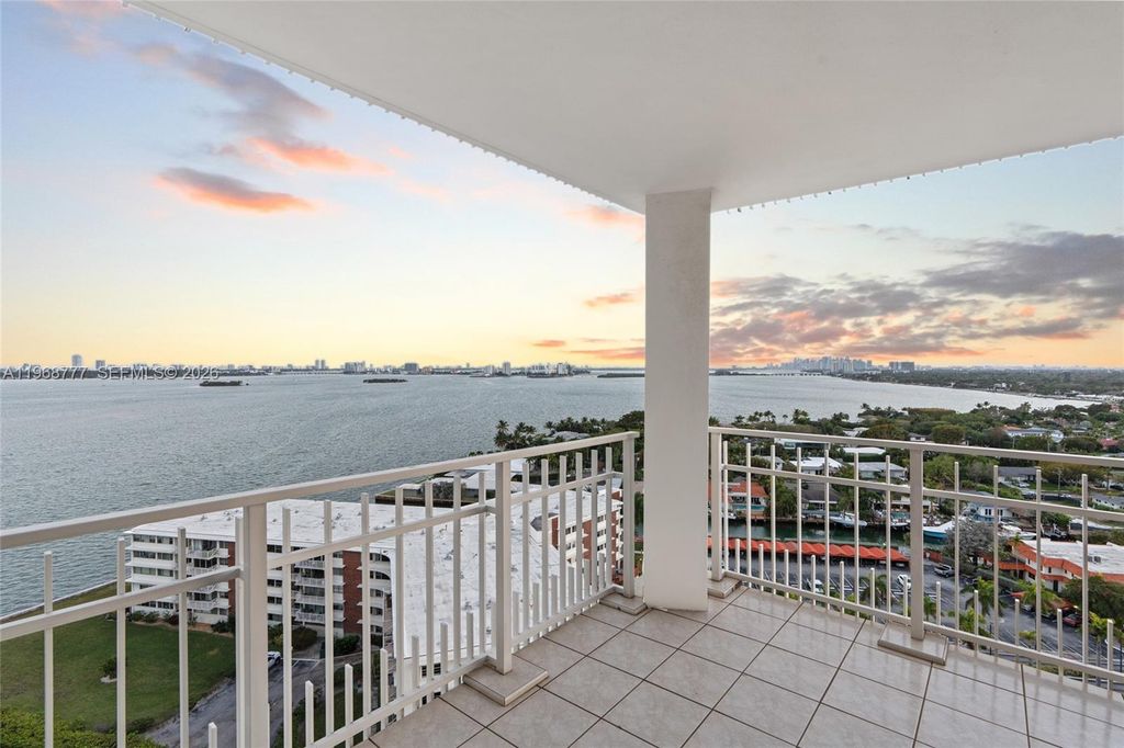 4000 Towerside Ter 1712, Miami, FL 33138