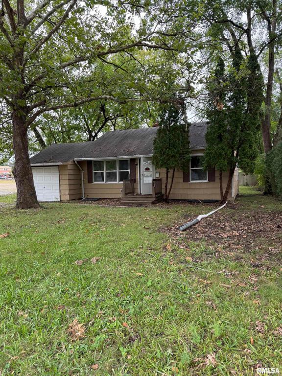 2019 W HARPER Terrace, Peoria, IL 61604