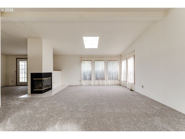 85653 BRADBURY Ln, Eugene, OR 97405