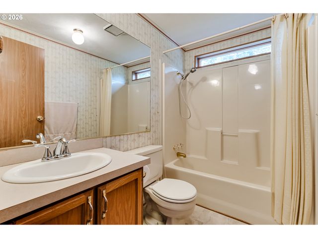 85653 BRADBURY Ln, Eugene, OR 97405