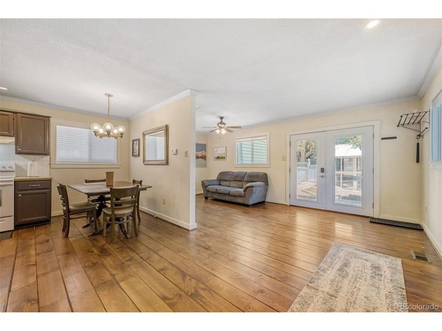 2212 W Bijou St, Colorado Springs, CO 80904