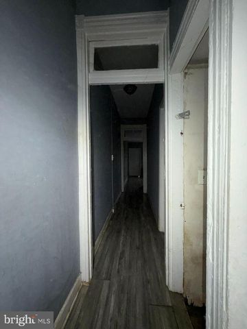 1942 MOSHER ST, Baltimore, MD 21217