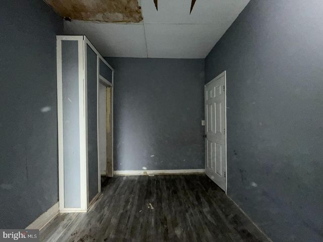 1942 MOSHER ST, Baltimore, MD 21217