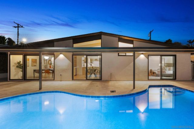 2561 Loring st, San Diego, CA 92109