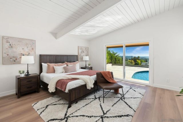 2561 Loring st, San Diego, CA 92109