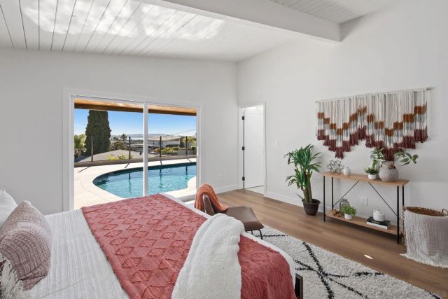 2561 Loring st, San Diego, CA 92109