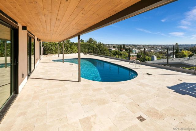 2561 Loring st, San Diego, CA 92109