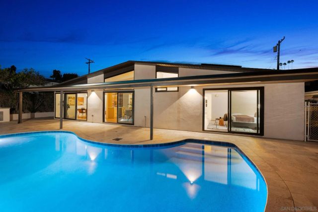 2561 Loring st, San Diego, CA 92109