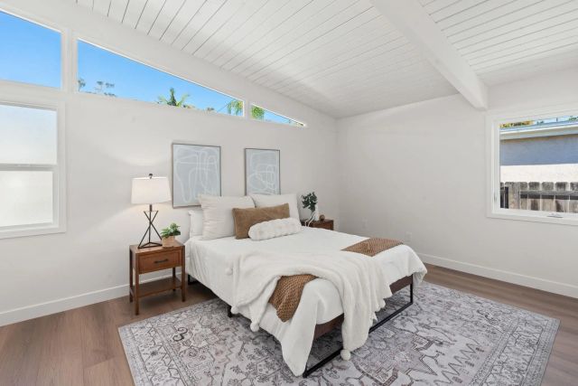 2561 Loring st, San Diego, CA 92109