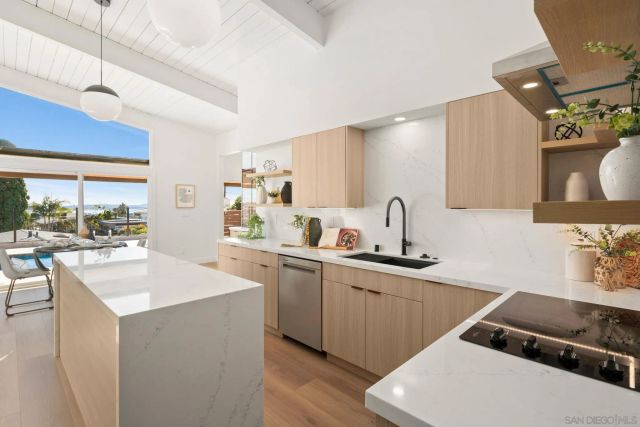 2561 Loring st, San Diego, CA 92109