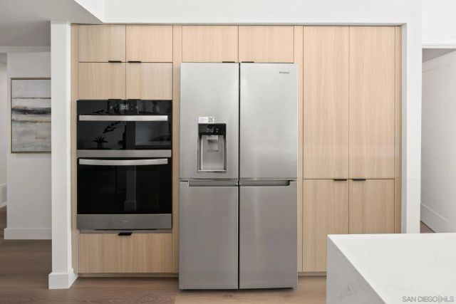 2561 Loring st, San Diego, CA 92109