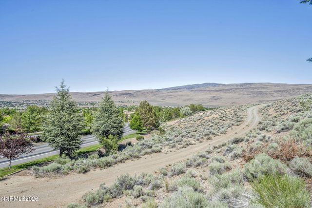 3370 10 Mile Drive, Sparks, NV 89436