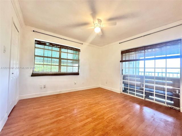 15340 SW 106th Ter 812, Miami, FL 33196