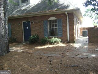 934 Park Place NE, Conyers, GA 30012