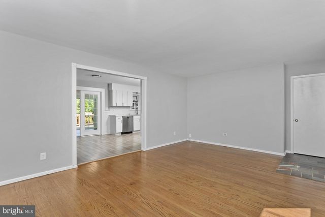 60 SHERBROOKE RD, Ewing, NJ 08638