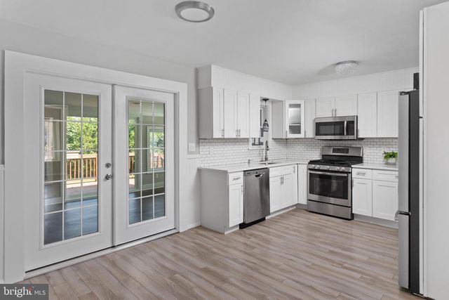 60 SHERBROOKE RD, Ewing, NJ 08638