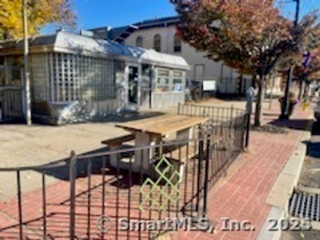 728 Main Street, Middletown, CT 06457