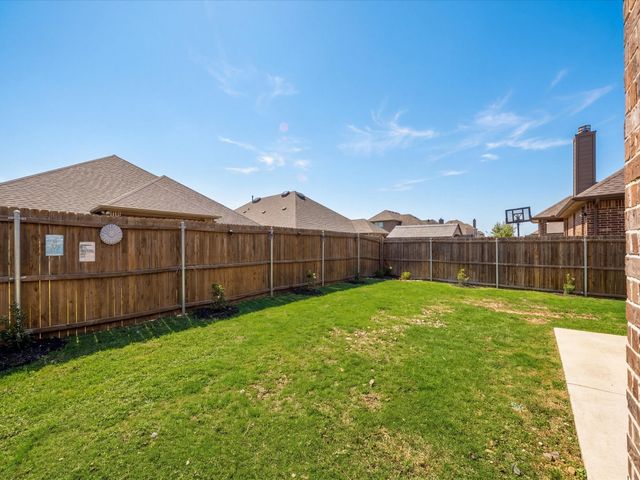 3061 Bella Lago Drive, Fort Worth, TX 76177