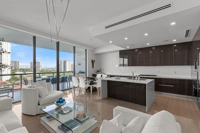 3250 NE 188th Street 904, Aventura, FL 33180