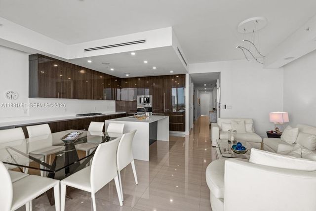 3250 NE 188th Street 904, Aventura, FL 33180