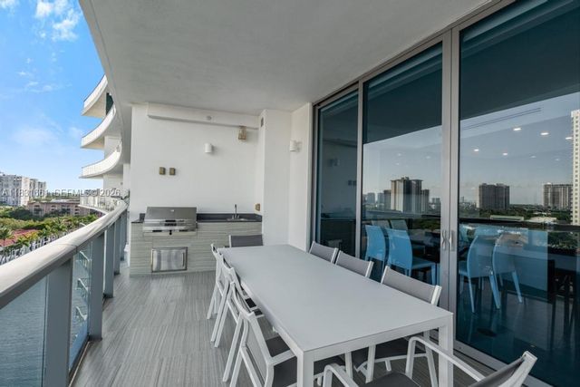 3250 NE 188th Street 904, Aventura, FL 33180