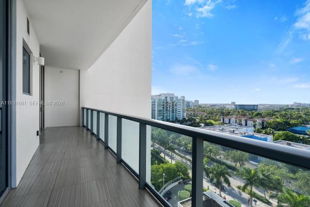 3250 NE 188th Street 904, Aventura, FL 33180