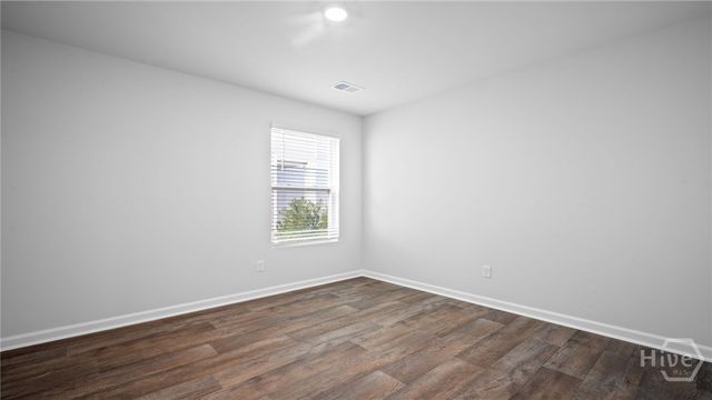 8 Oak Way, Port Wentworth, GA 31407