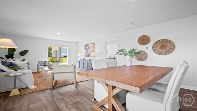 8 Oak Way, Port Wentworth, GA 31407