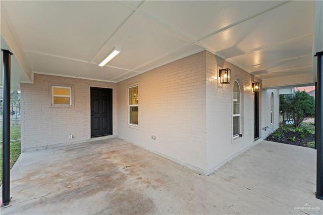 811 S 19th Avenue, Edinburg, TX 78539