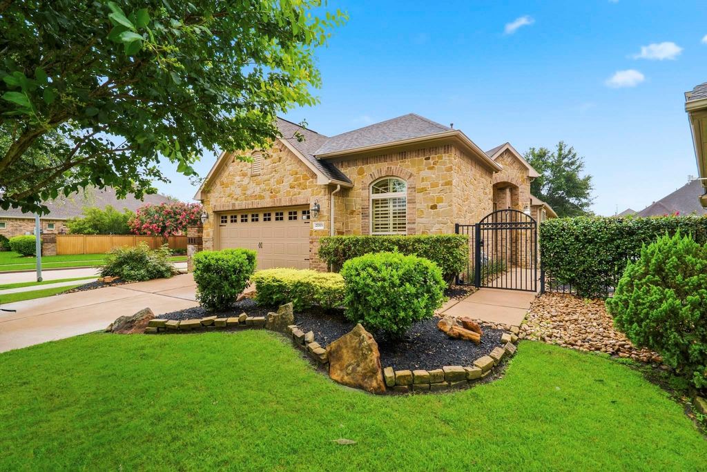 27003 Monterey Bend Lane, Katy, TX 77494