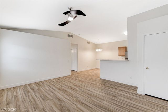 2052 Quarry Ridge Street 201, Las Vegas, NV 89117
