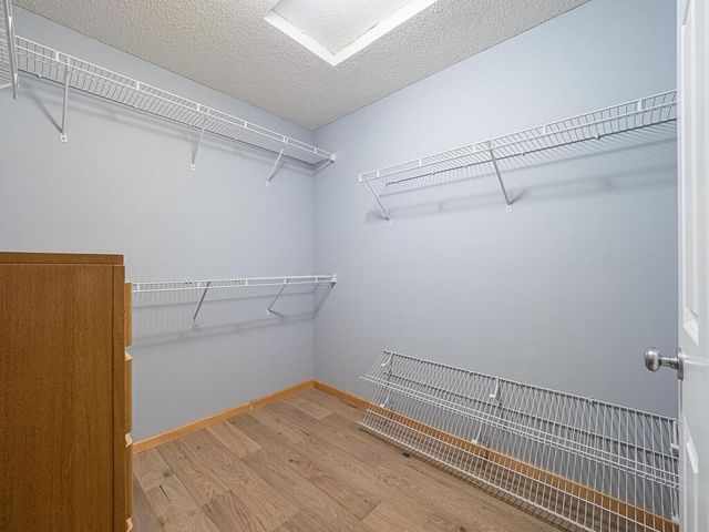 5970 W 16th Street 712, Saint Louis Park, MN 55416