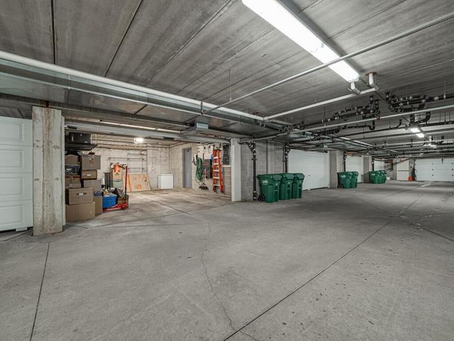 5970 W 16th Street 712, Saint Louis Park, MN 55416