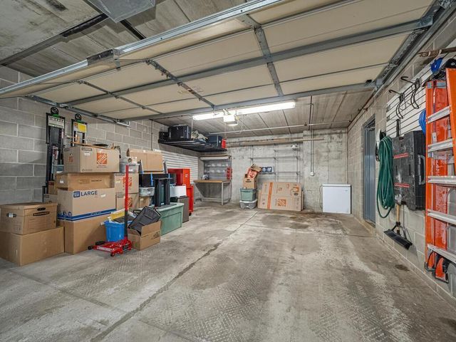 5970 W 16th Street 712, Saint Louis Park, MN 55416